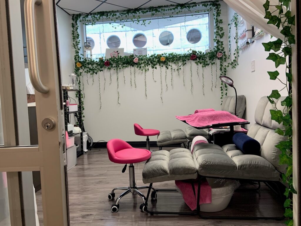 Nail salon Cilverbow Botanicals Nail Salon Miami near me