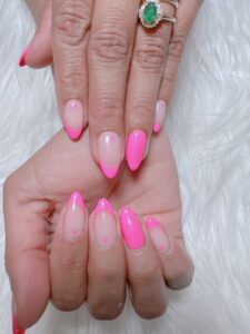 Nail salon Creative Nails Care near me