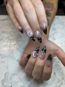 Nail salon Diamond & Nails Spa near me