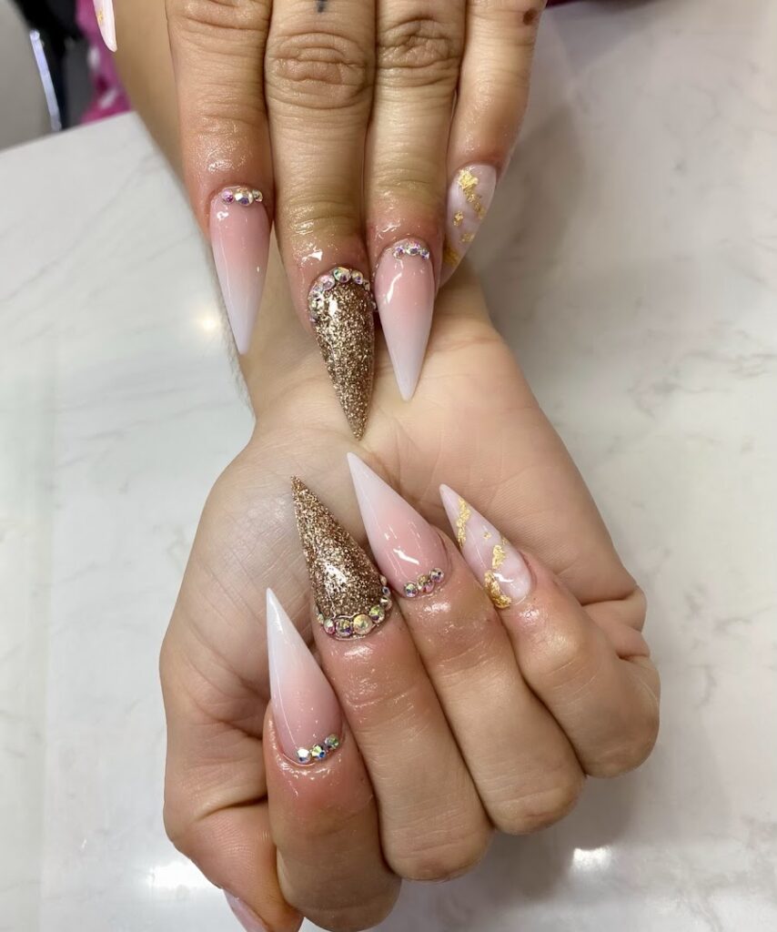 Nail salon Fashion Nails & Spa near me