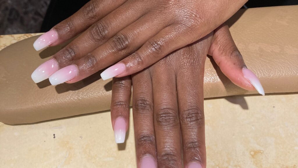 Nail salon Gina's Magic Nails near me