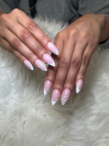 Nail salon Lavish Nail Bar Buckhead near me