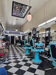 Barber shop Louie's Barbershop SF near me