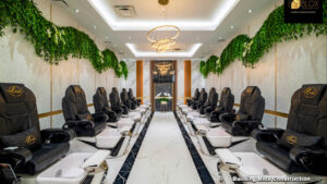 Nail salon Lux Nail Spa near me