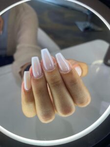 Nail salon Luxo Nail Spa near me