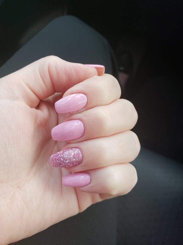 Nail salon Luxor Nails near me