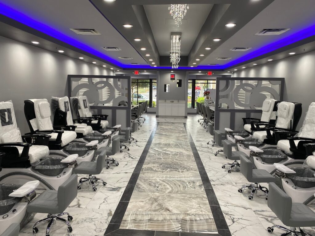 Nail salon Noire Nail and Lash Bar near me