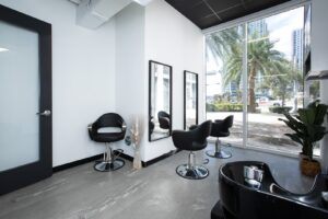 Beauty salon Oxy Salon Suites near me