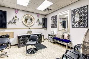 Hair salon Salon Meyerland - Relaxed and Natural Black Hair in Houston near me