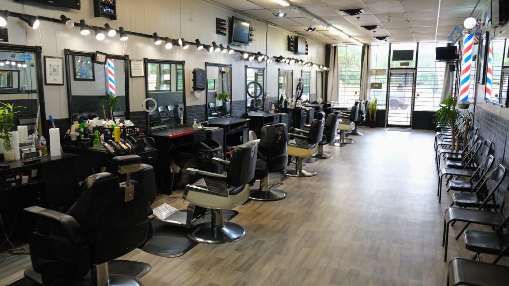 Barber shop Xclusive Kutz Barber Shop near me